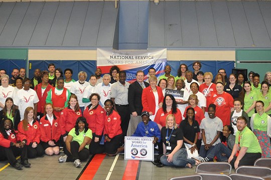 Mayor Joins Nationwide Effort to Recognize Impact of AmeriCorps and Senior Corps)