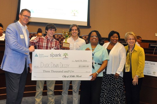Little Rock Students Participate in Spark! Tank Event)