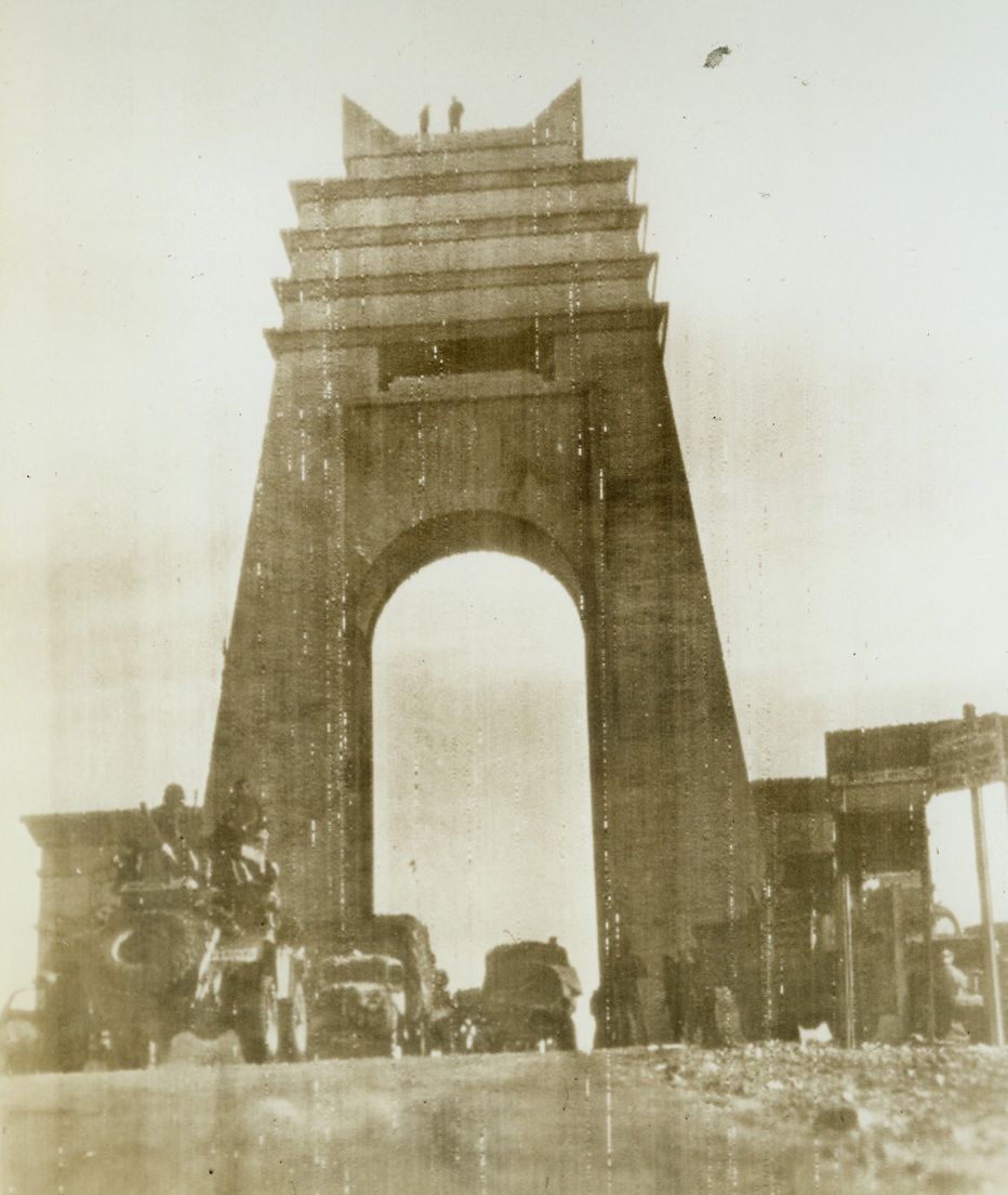 Thru Marble Arch, 12/26/1942.