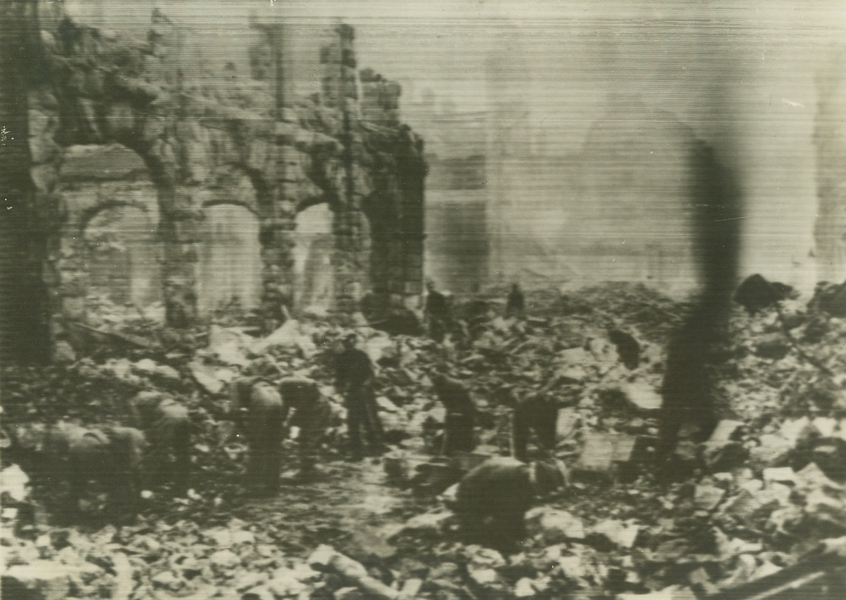 No Title. When facilities for transmission radiophotos from London to NY were restored today for first time since disastrous incendiary raids of Dec. 29, this photo was among those received, showing “General view ruined street in London”.;